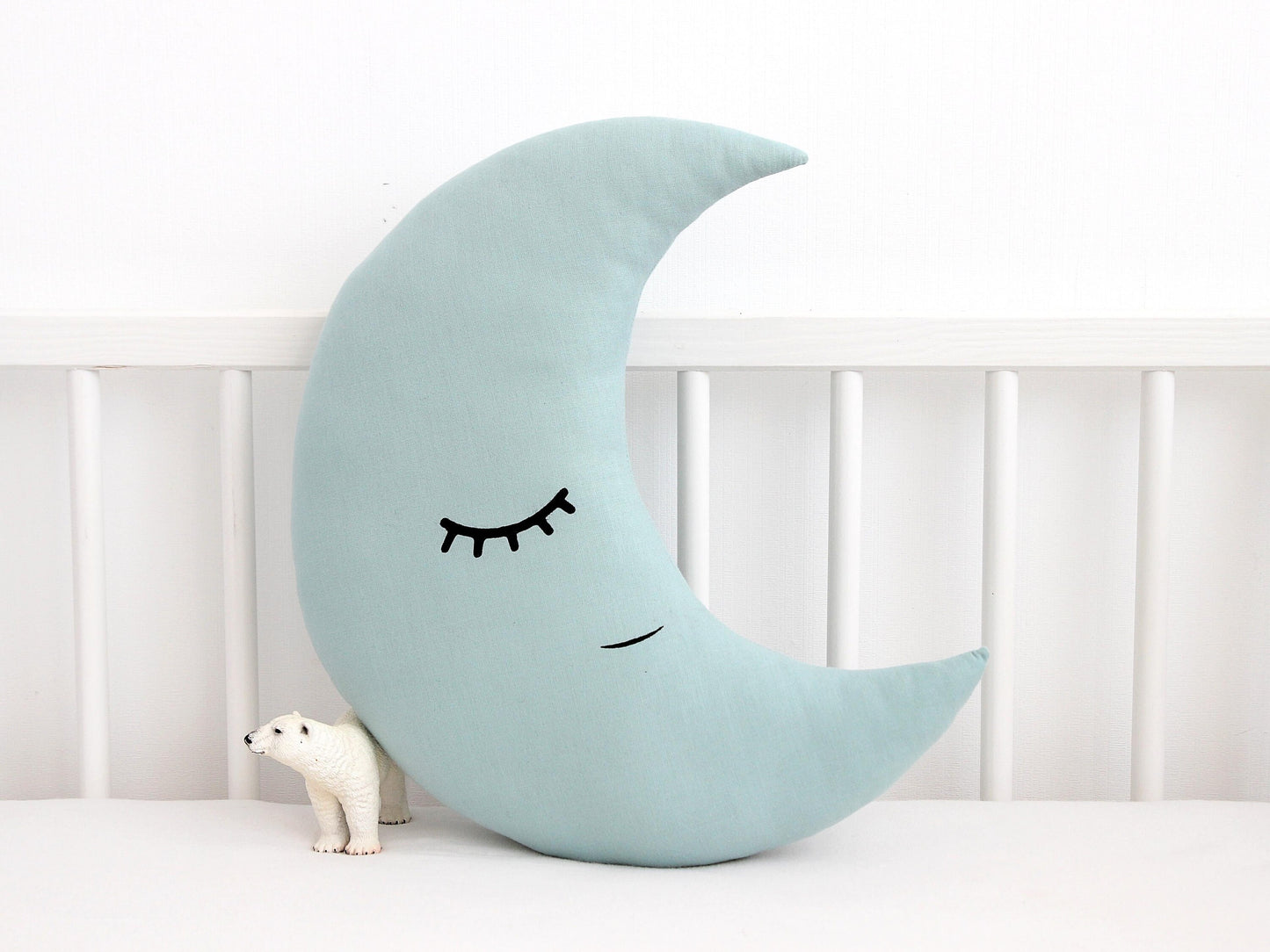 Crescent Moon Pillow (21 colors)